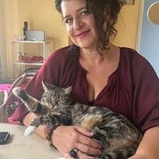 House Sitter - Gentle and Loving~ Solo Female