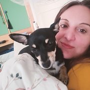 House Sitter - two girls on the go