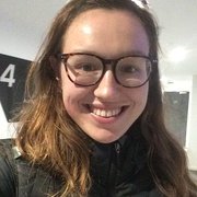 House Sitter - Julia - reliable, non smoker