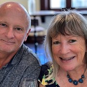 House Sitter - Senior animal loving couple