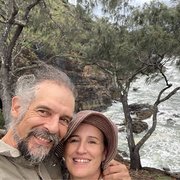 House Sitter - Wolf & Jasmin - 5 Star House&Pet sitters