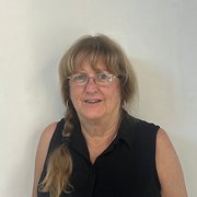 House Sitter - Narelle