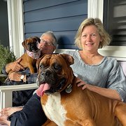 House Sitter - Reliable & Responsible Animal Lovers