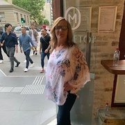 House Sitter - Reliable animal Lover