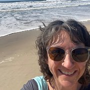 House Sitter - Carly - responsible and reliable