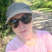 House Sitter - Vikki