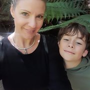 House Sitter - Friendly Duo