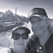 House Sitter - Work from home & love your pets!