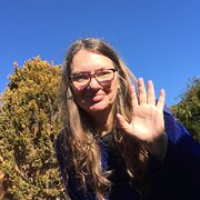 House Sitter - Experience, caring, house/pet sitter