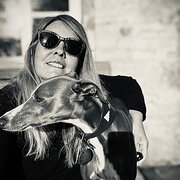 House Sitter - Genuine animal lover, tidy & respectful