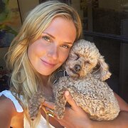 House Sitter - Mindful Home Caretaker & Pet Lover