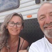 House Sitter - Nicole & Jeremy 