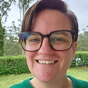 House Sitter - WFH professional woman