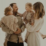 House Sitter - Mollie