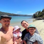 House Sitter - Travelling Family