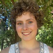 House Sitter - Caring creative who loves pets!