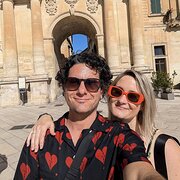 House Sitter - We're Sybella and Jono!