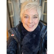 House Sitter - Caring, mature, and experienced.