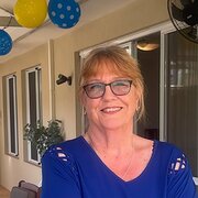 House Sitter - Long Into The Night