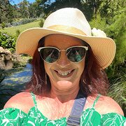 House Sitter - Nancy