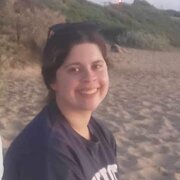 House Sitter - Ashlyn