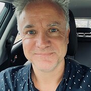 House Sitter - Mr House Proud