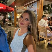 House Sitter - Joyful house and pet sitter!