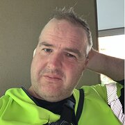 House Sitter - Kenton B