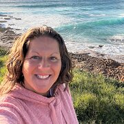 House Sitter - Nature Loving Nicole