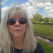 House Sitter - Amanda 