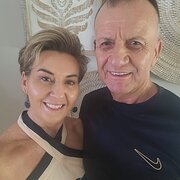 House Sitter - Mature, Dynamic Dog Loving Duo