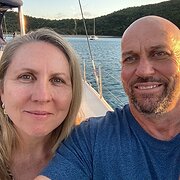 House Sitter - Caring Couple for Housesitting