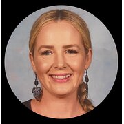 House Sitter - Reliable & trustworthy animal lover