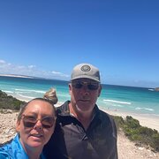 House Sitter - Pet loving responsible mature couple