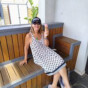 House Sitter - Ms. Carol, a global citizen and world tr