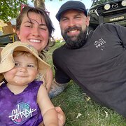 House Sitter - Young Family experienced in Farm Care 