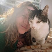 House Sitter - Extremely house proud, love animals!