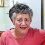 House Sitter - Gee Clucks-Smith