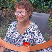 House Sitter - Maria