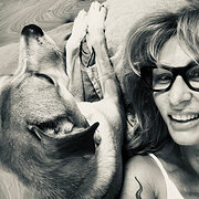 House Sitter - Loving & Responsible Pet Sitter