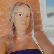 House Sitter - Lisa D