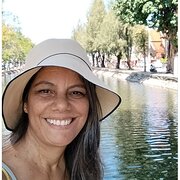 House Sitter - Newme