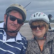 House Sitter - Mr and Mrs