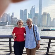 House Sitter - Retired couple