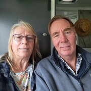 House Sitter - H & Sharon 