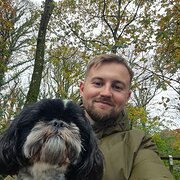 House Sitter - Animal-Loving House Sitter 