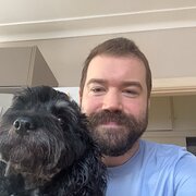 House Sitter - Alex - friendly and reliable pet lover