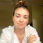 House Sitter - MollyRose