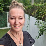 House Sitter - House Sitter Available