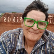 House Sitter - Heike